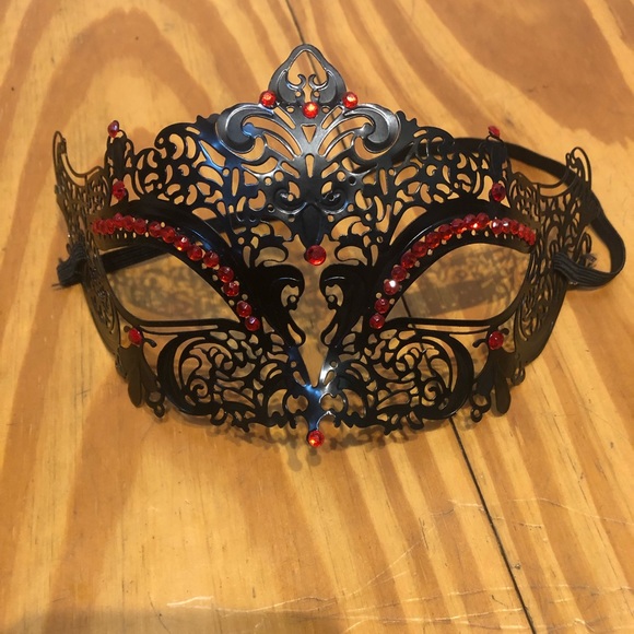 spooktacular Accessories Masquerade Party Masks 2 Bundle Adult
